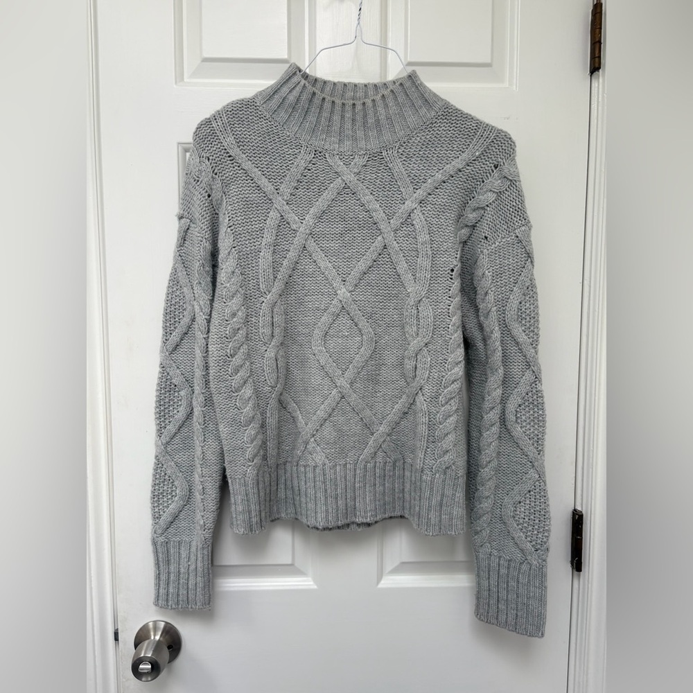 Gray Cable Knit Gap Sweater